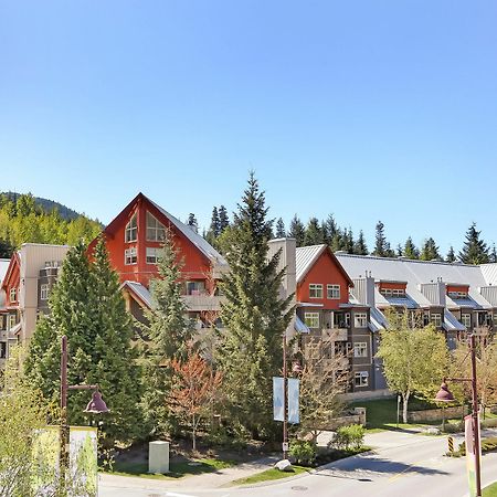 Lake Placid Lodge By Whiski Jack Whistler Exterior photo