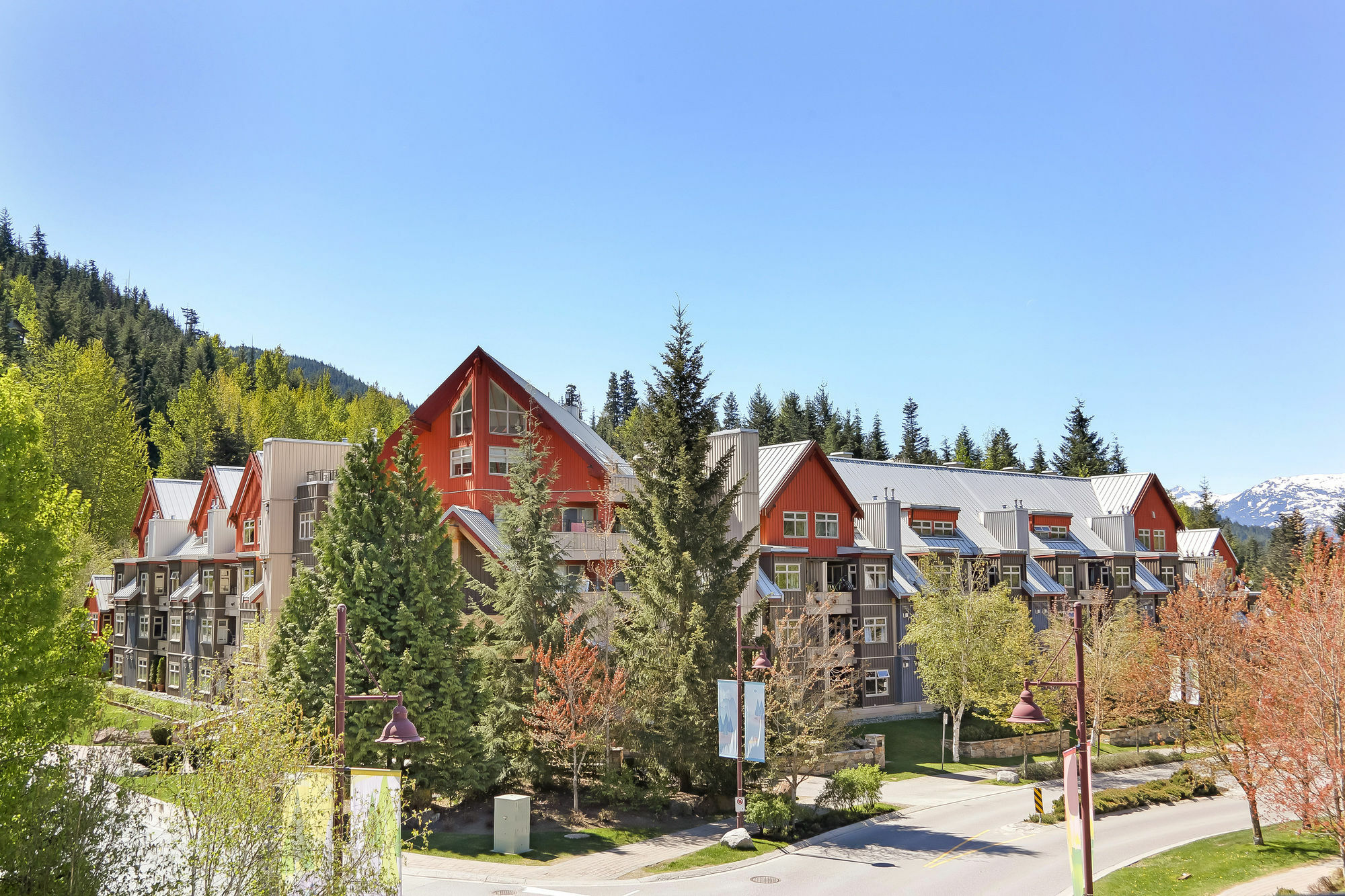 Lake Placid Lodge By Whiski Jack Whistler Exterior photo